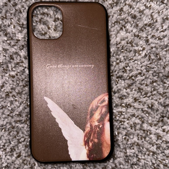 iPhone 11 cases - Picture 4 of 10